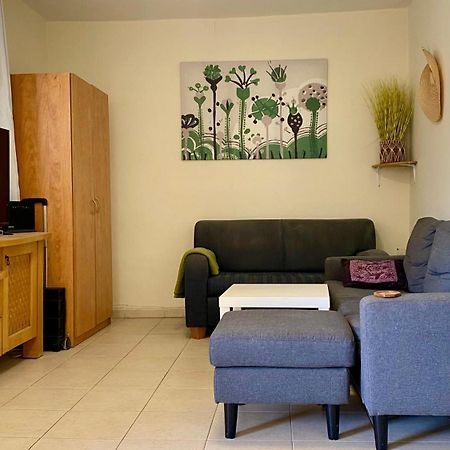 Apartamento דירה יפיפיה! מיקום מעולה! אוניברסיטת בן גוריון, סורוקה, שוק, פארק! Beerseba Exterior foto