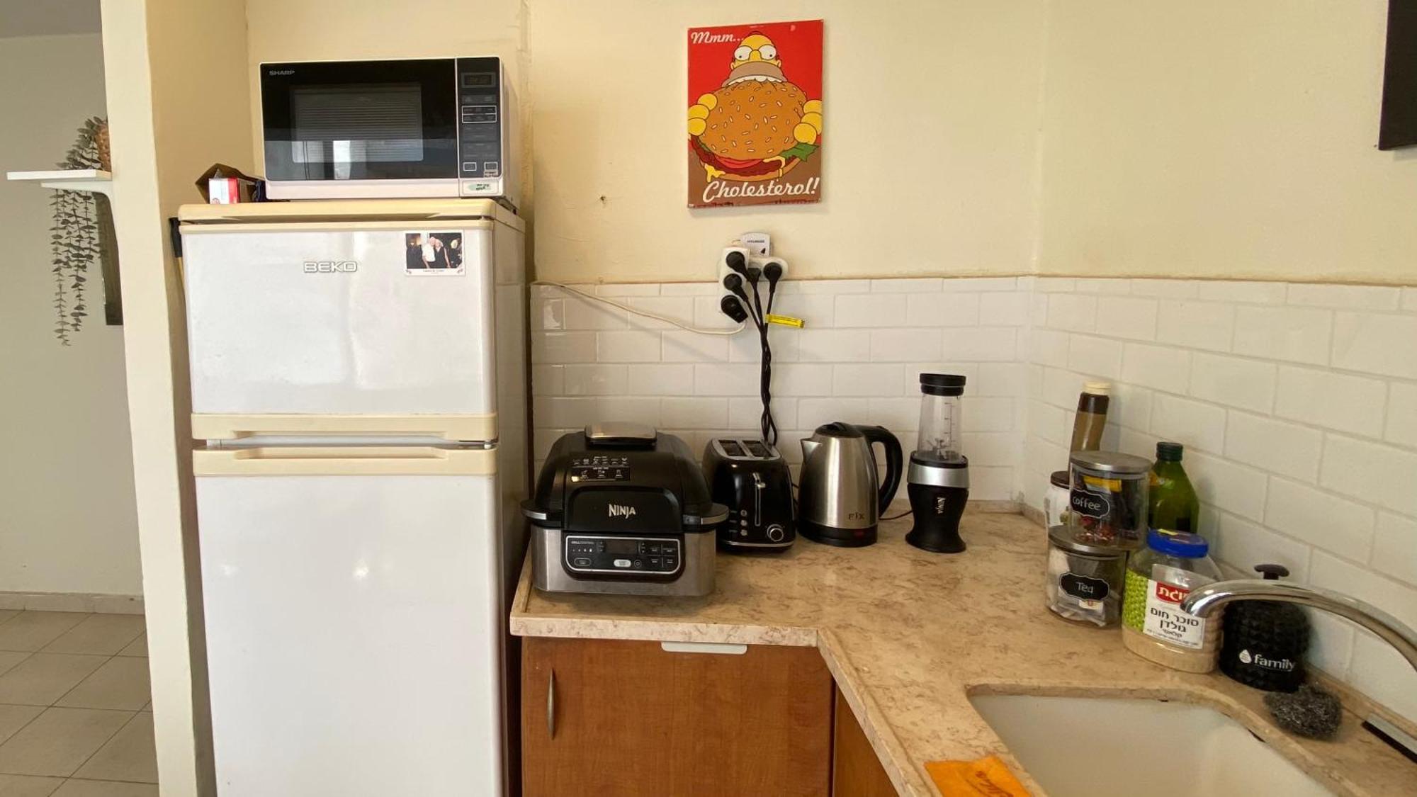 Apartamento דירה יפיפיה! מיקום מעולה! אוניברסיטת בן גוריון, סורוקה, שוק, פארק! Beerseba Exterior foto